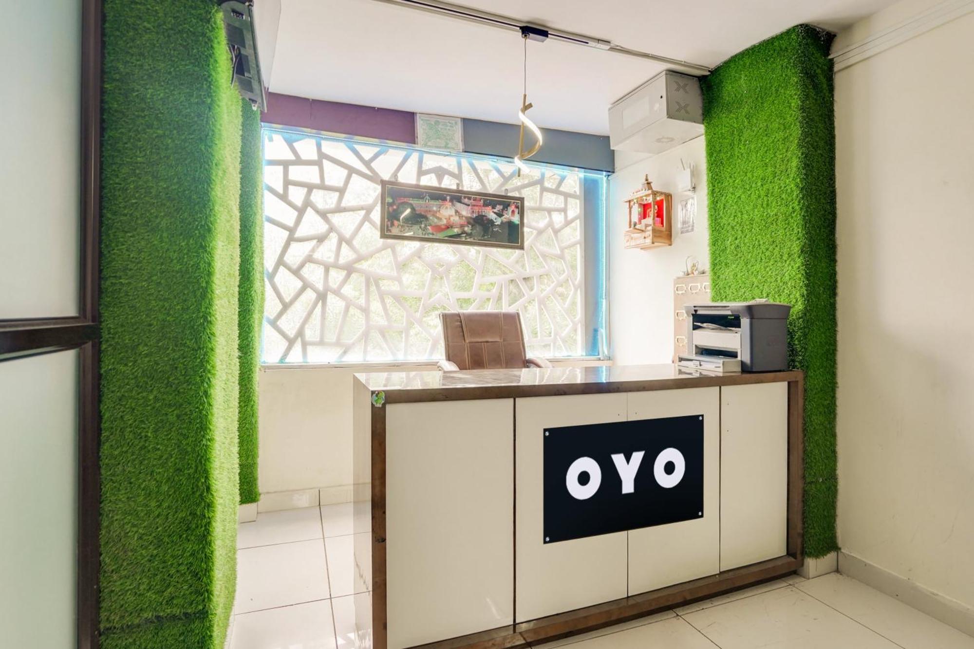 Super Oyo Hotel O Sky Wings Adžmér Exteriér fotografie